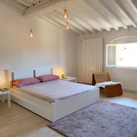 Santini House *